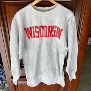 Vintage 80 90’s Champion University Of Wisconsin Badgers Crewneck Sweatshirt